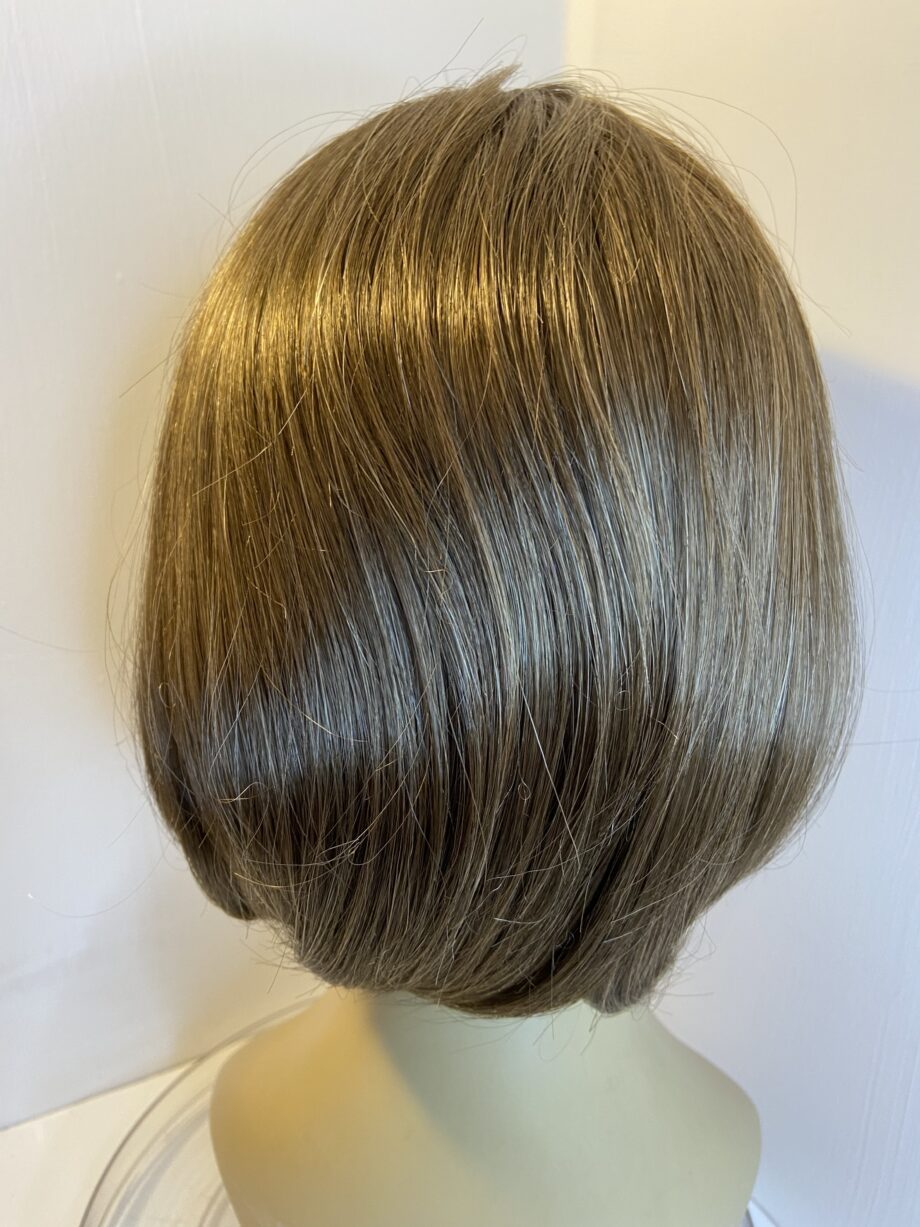 New shiny brown. Nnbrls162