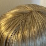 Blonde shiny wig. Blms478