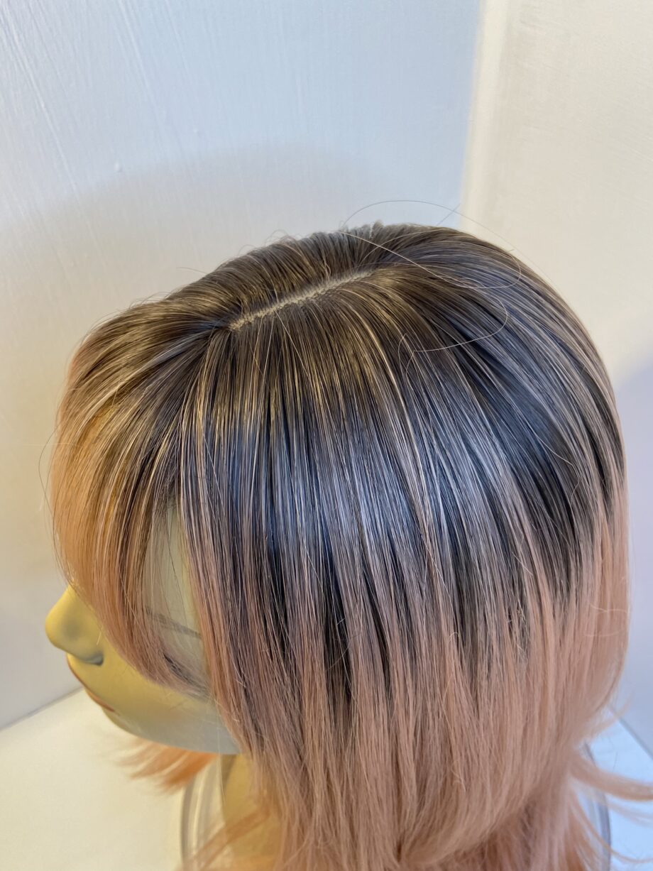 Stunning new pink rooted wig. Pinkls86