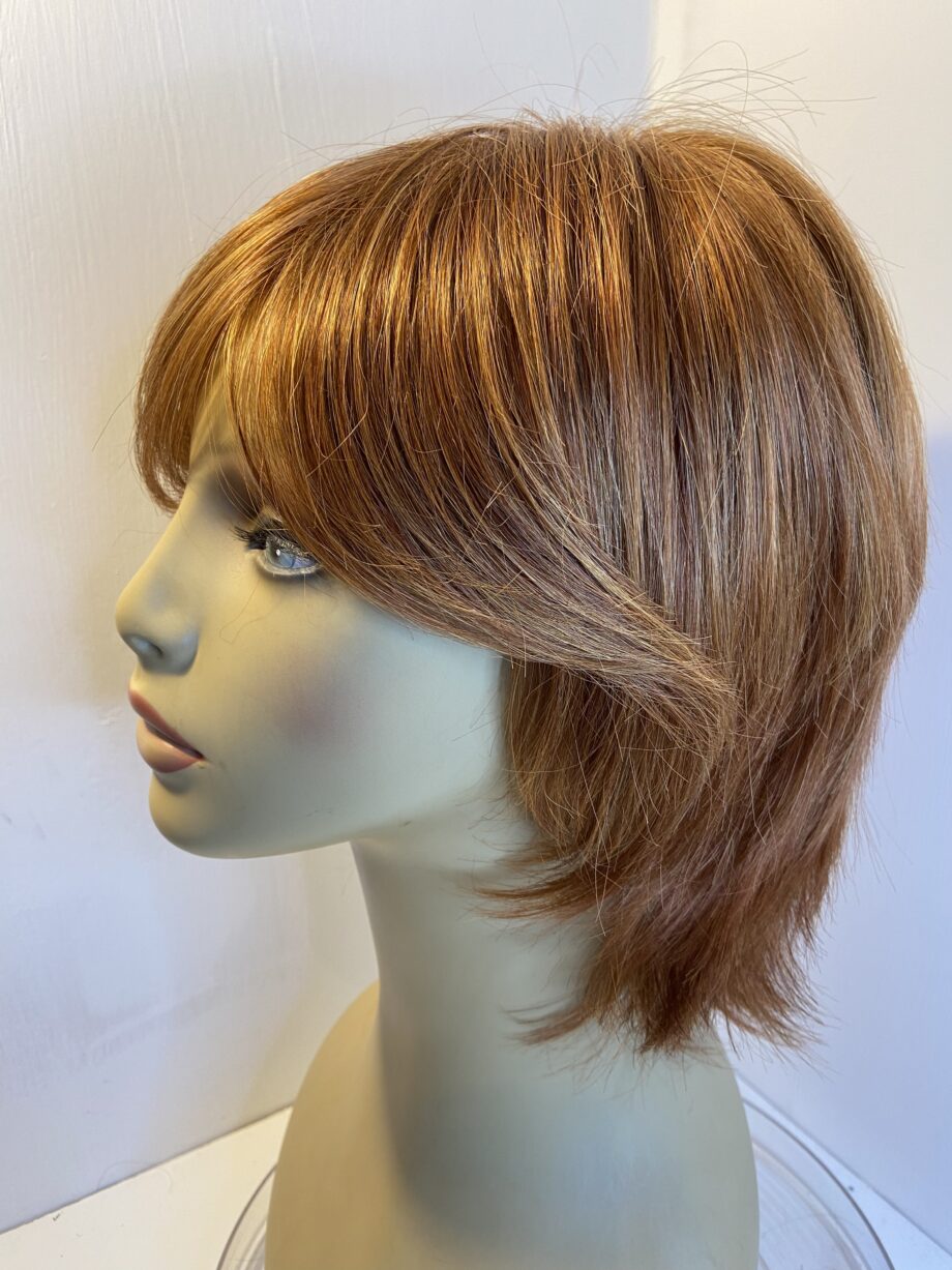 Beautiful red mid length wig. Rms525