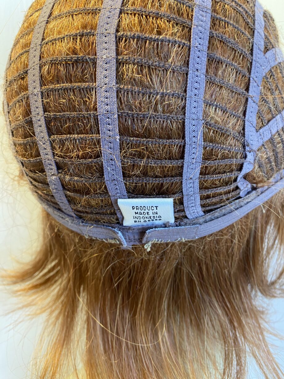 Beautiful red mid length wig. Rms525