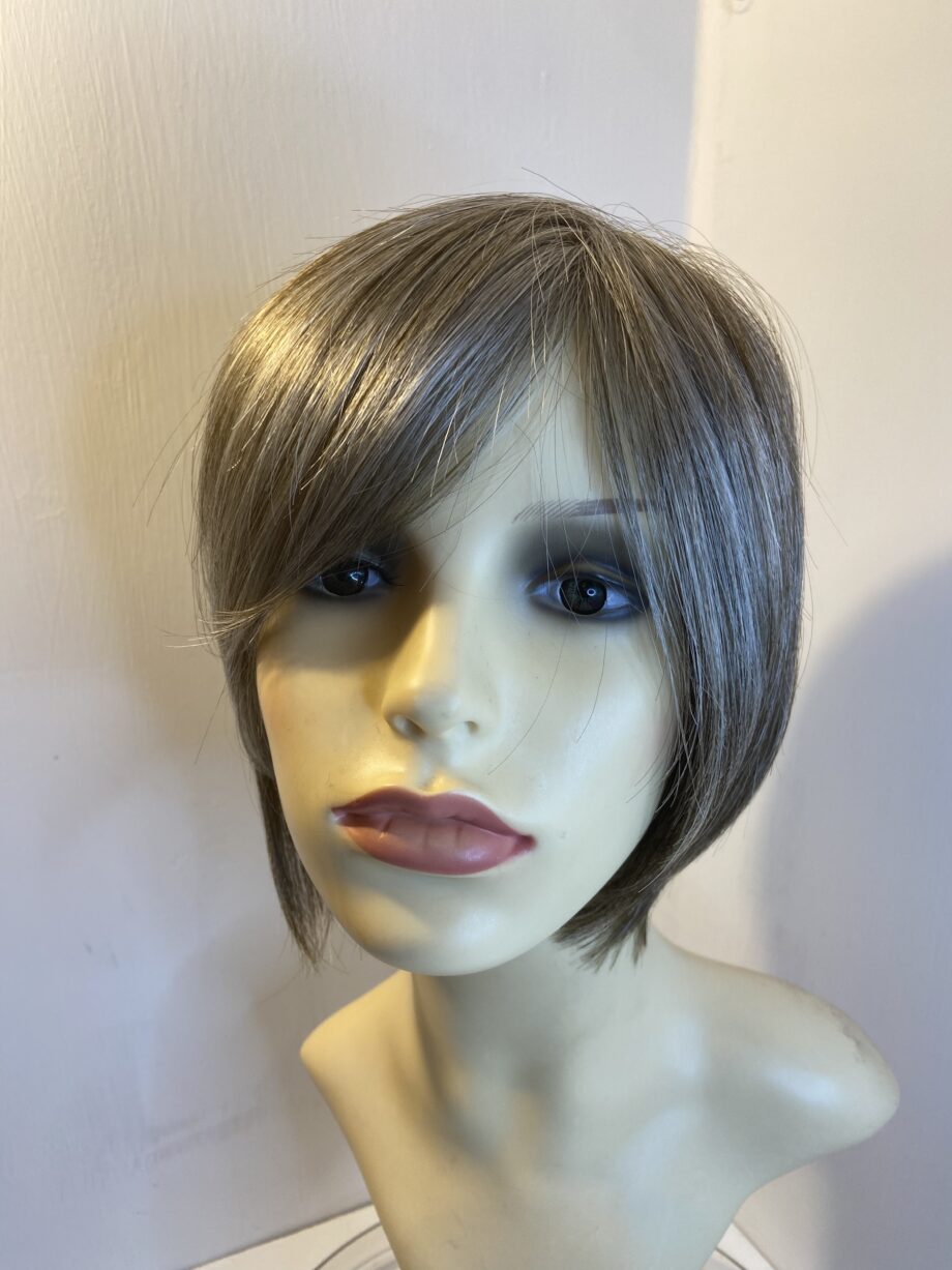 Ash blonde /grey designer wig. Gms48