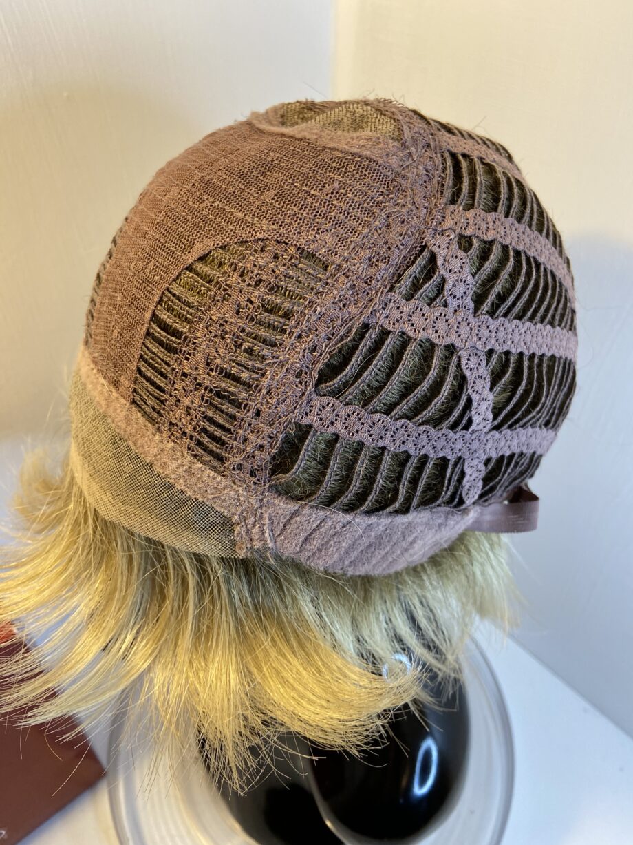Rene of Paris blonde rooted wig. Bblss307