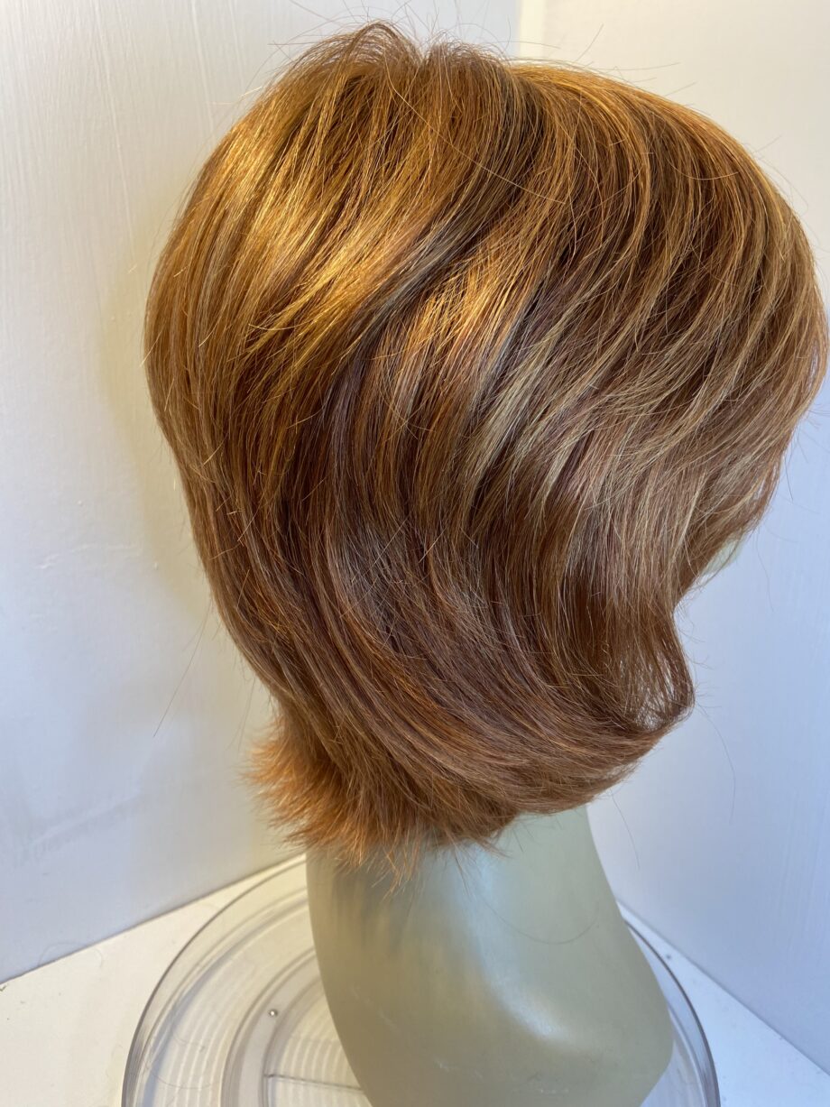 Beautiful red mid length wig. Rms525