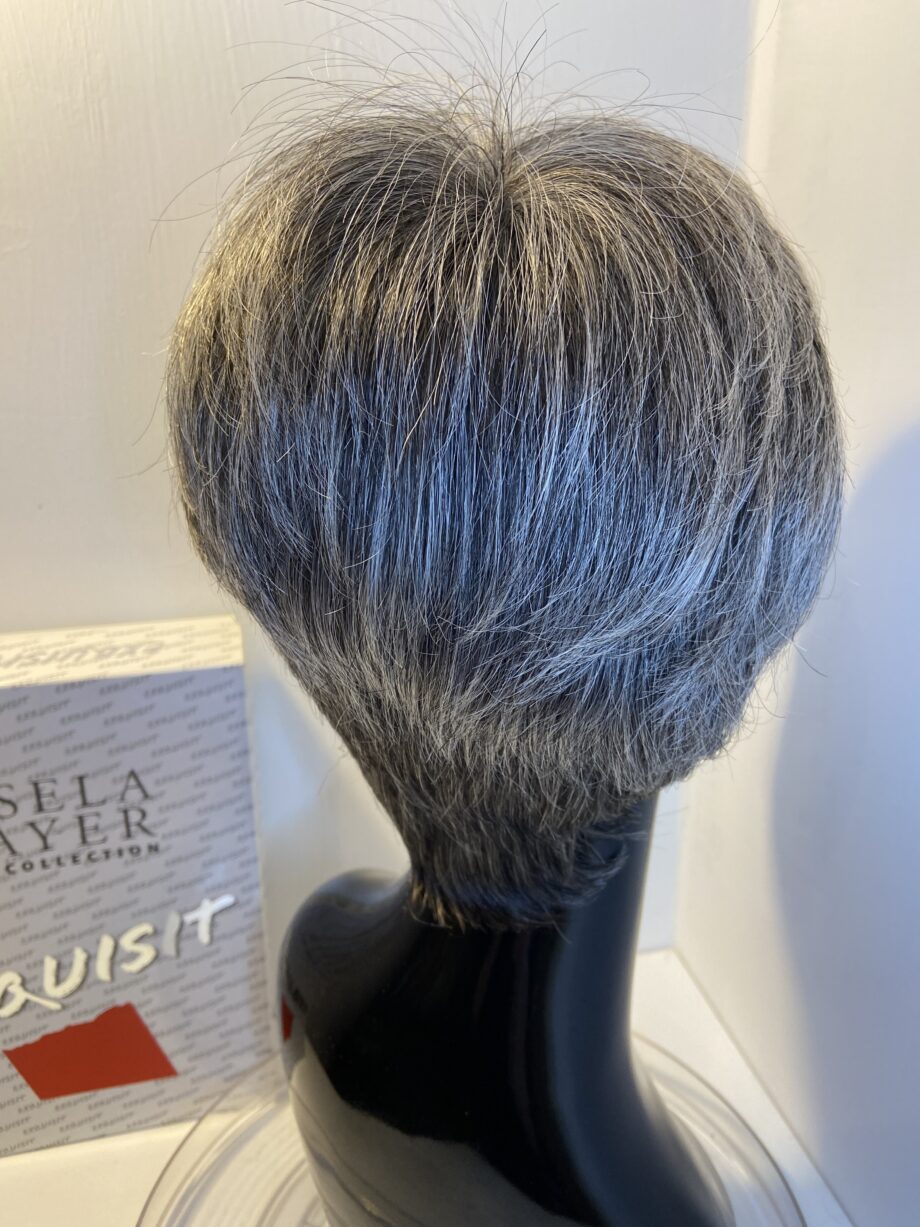 Gisela Mayer salt & pepper short wig. Bgss319