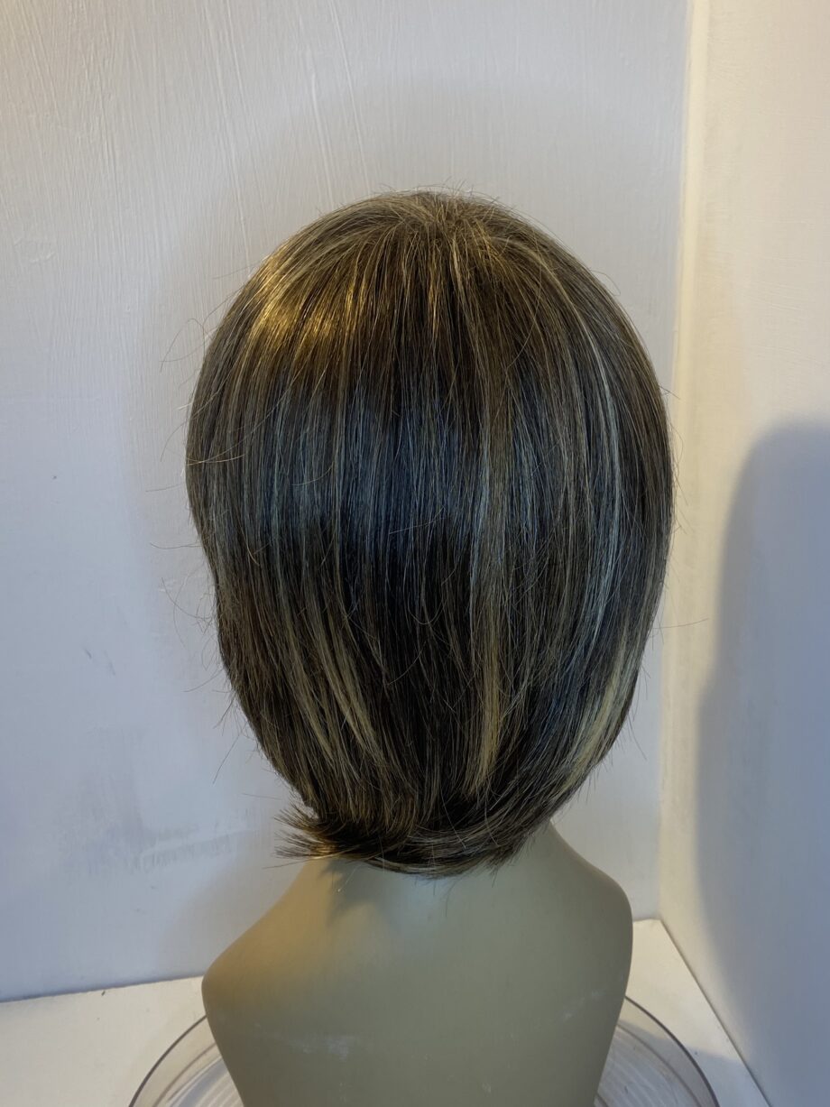 Rene of Paris brown stylish wig. Brms518