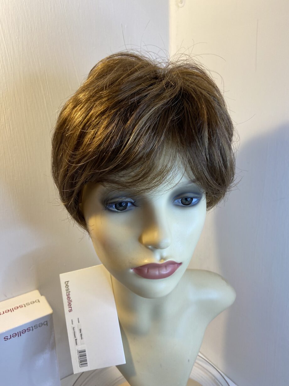 Sun kissed brown new best sellers wig. Nbbrsw311