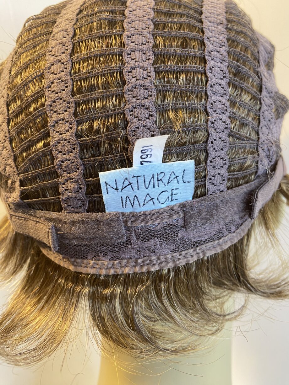 Blonde / light brown. Natural image design   Blss401