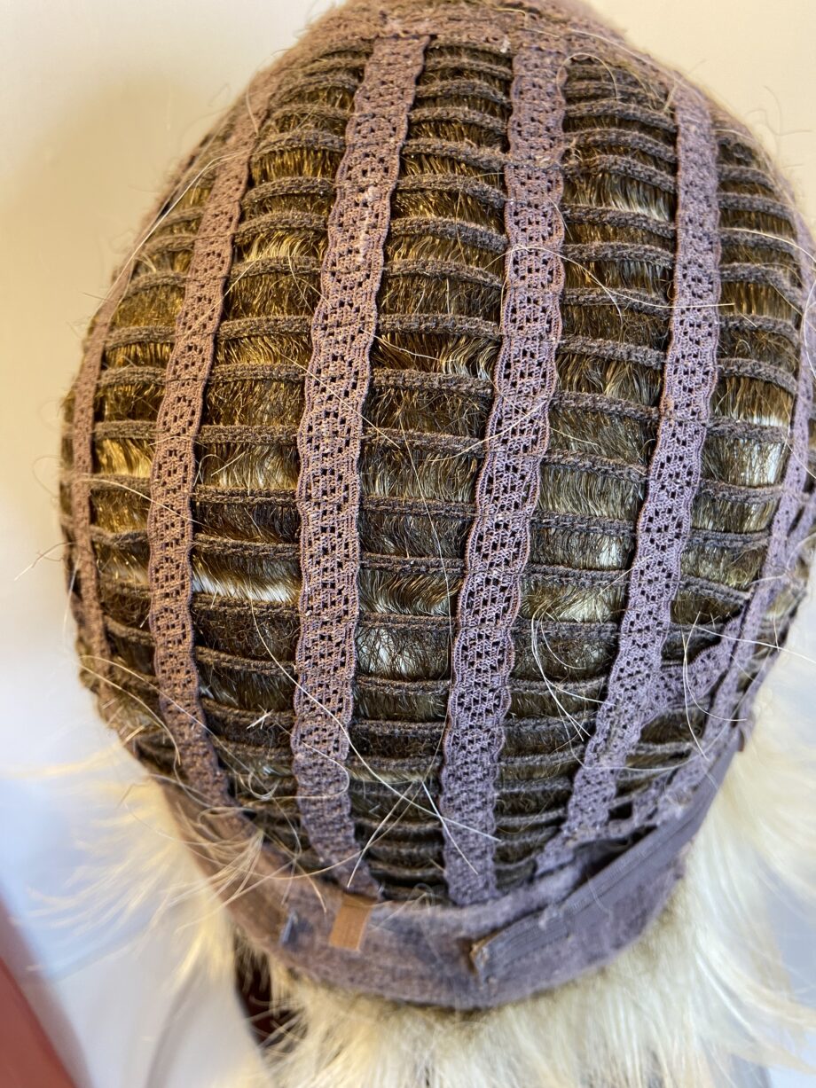 Blonde rooted wig. Bblms309