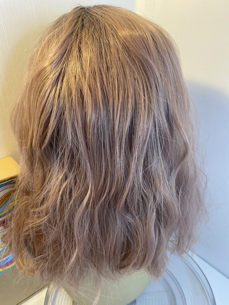 New rooted dusty pink wavy modern wig. Bplw316