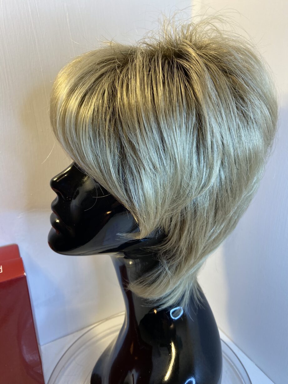 Rene of Paris blonde rooted wig. Bblss307