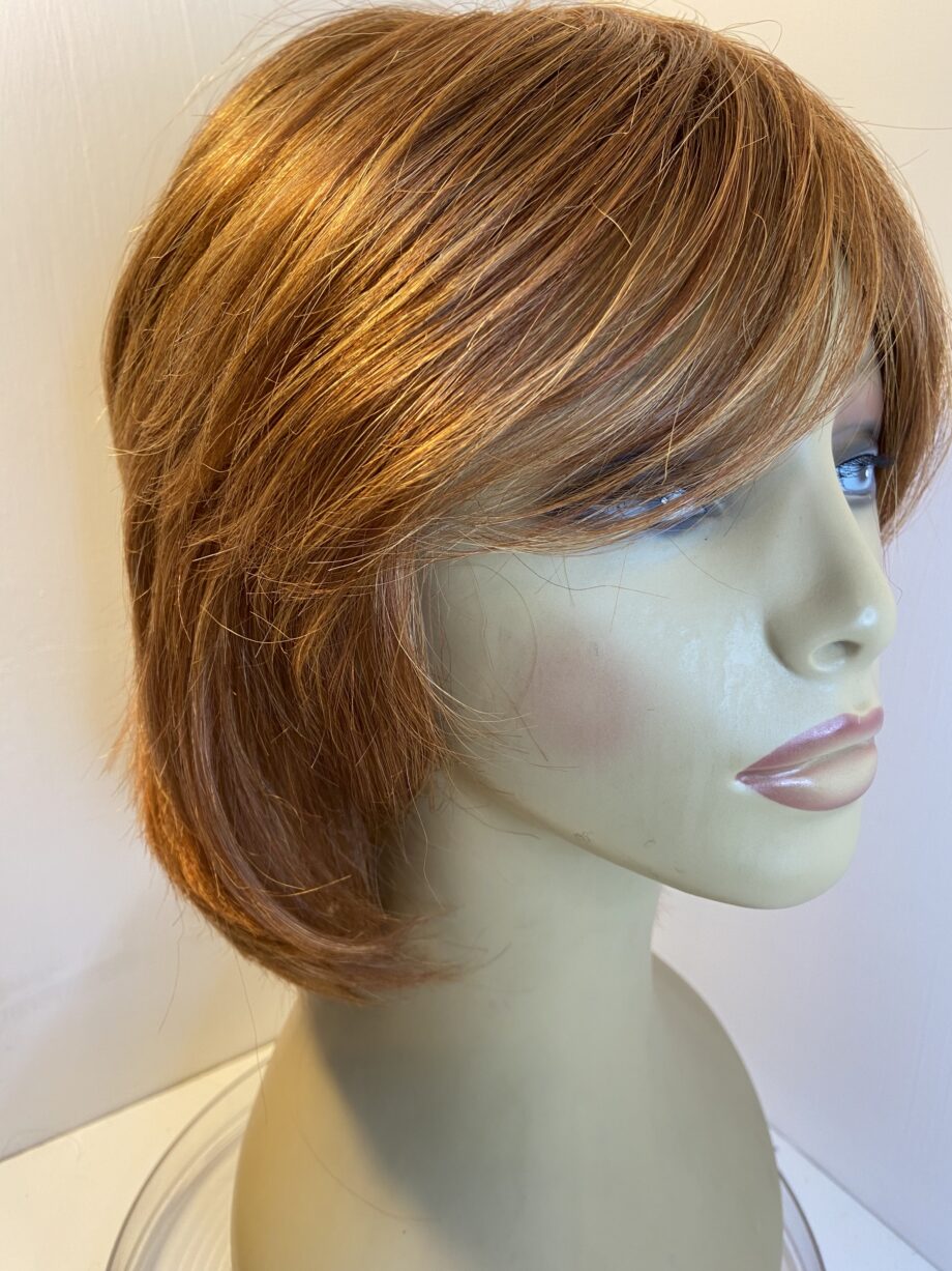 Beautiful red mid length wig. Rms525