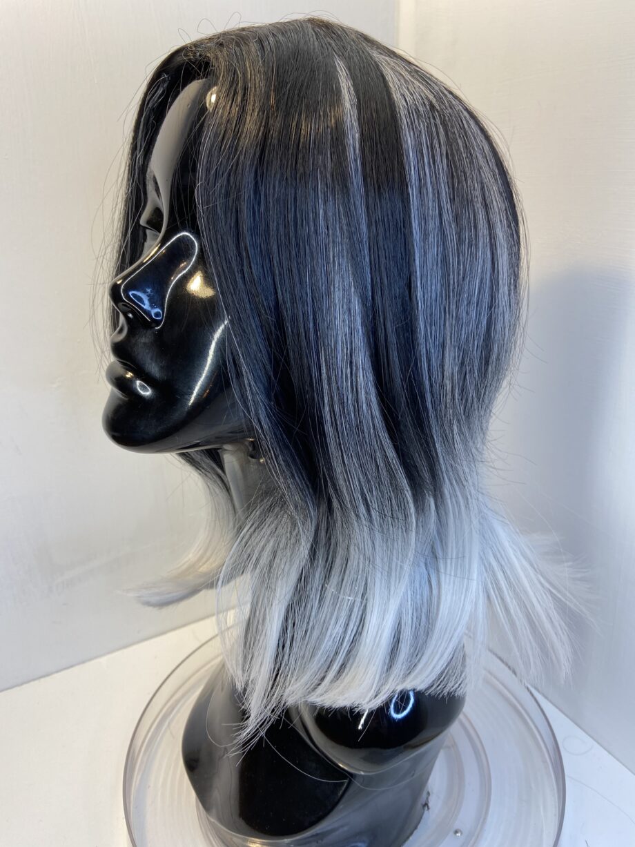 New Black white long soft cap wig. Bwls905
