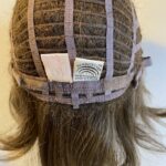 Raquel Welch brown boxed wig. Bbrmw335