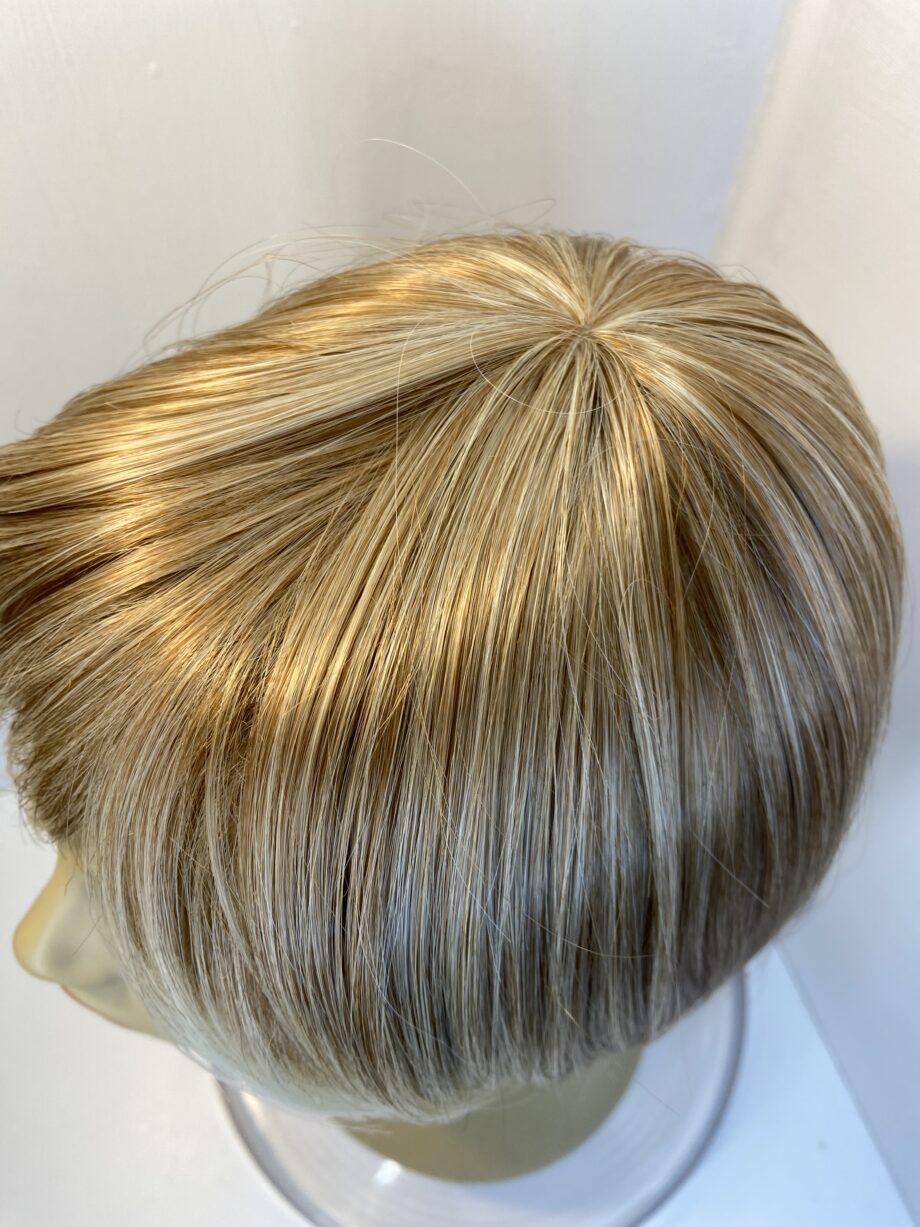 New blonde forever young wig. Blls619