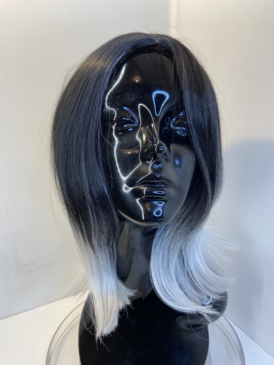 New Black white long soft cap wig. Bwls905