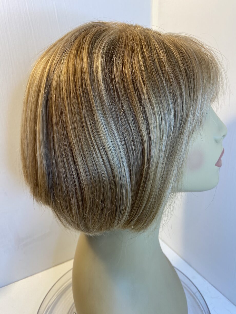 Soft cap blonde wig. Blms615