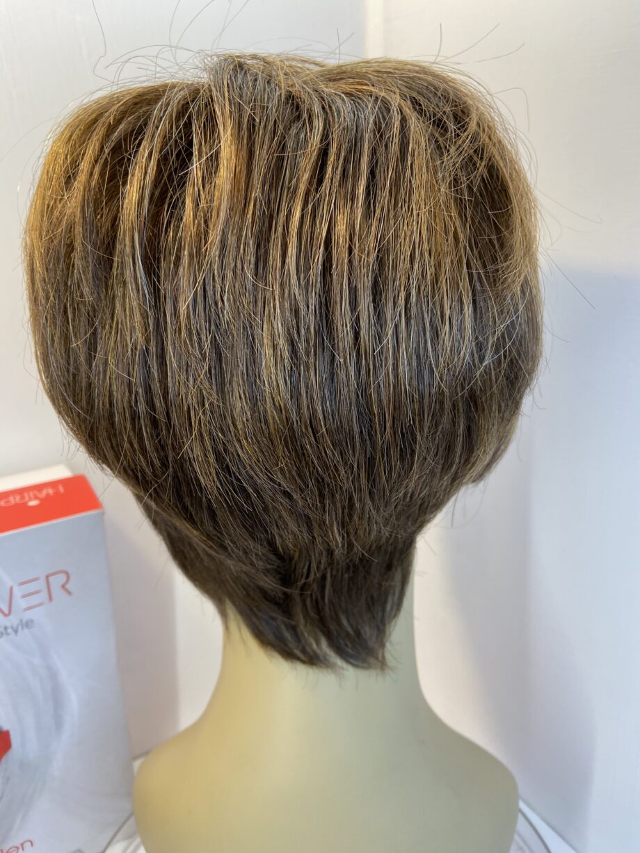 Boxed soft cap Ellen Wille collection wig. Bbrss351