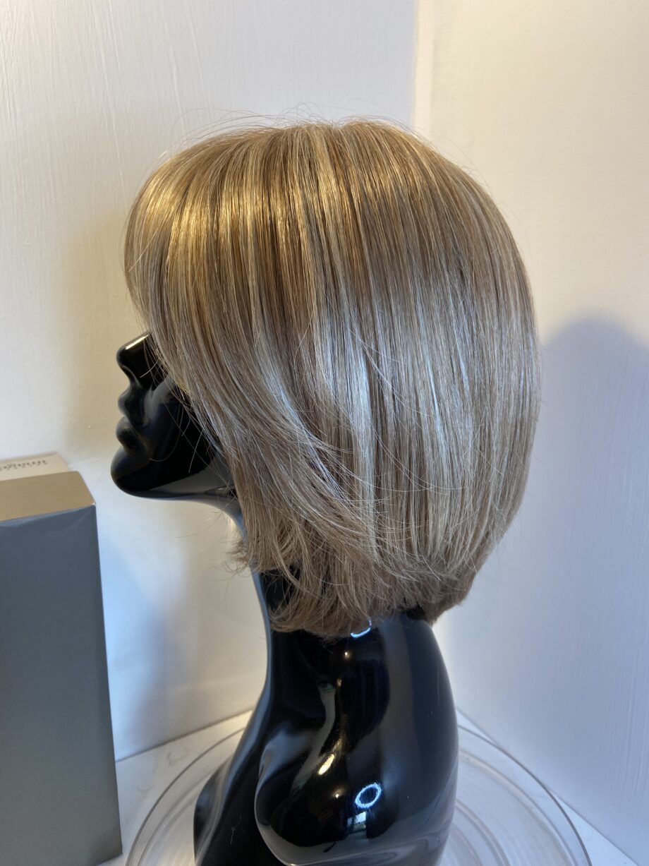 Strawberry glow inspired collection wig. Bblms330