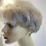 Light blonde / gray wig. Blcm98
