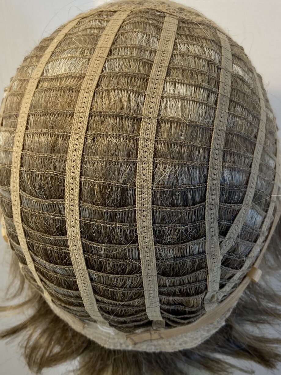 Blonde stylish wig. Blms97