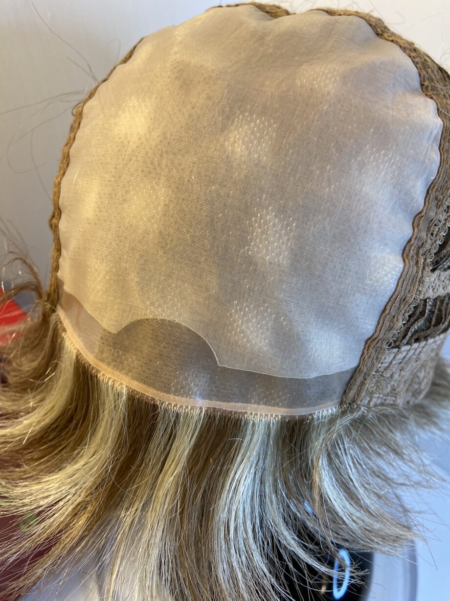Short blonde Rene of Paris collection. Bblss344