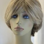 Blonde stylish wig. Blms97