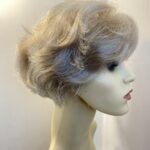 Light blonde / gray wig. Blcm98