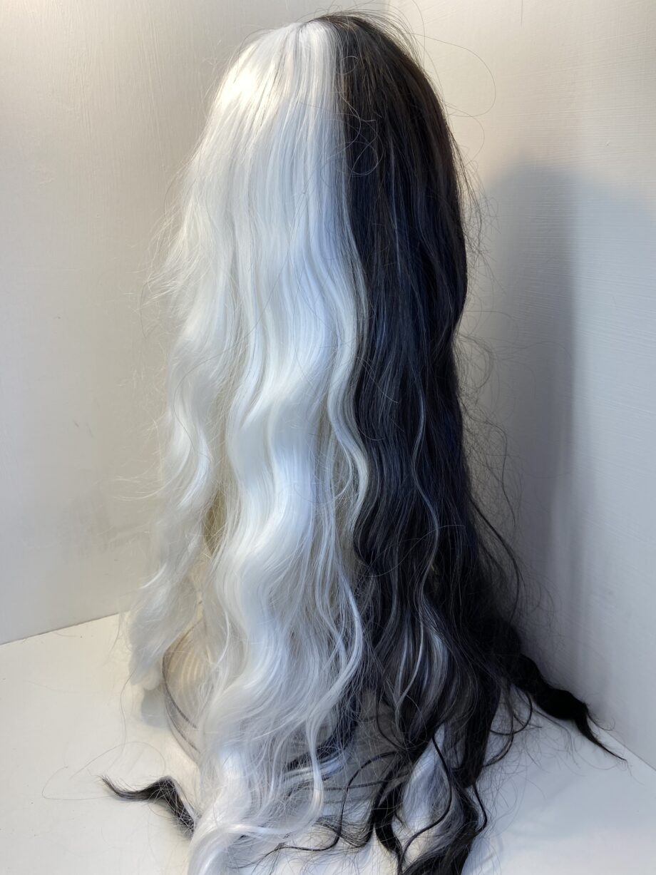 Black white long wavy wig. B/wlw622