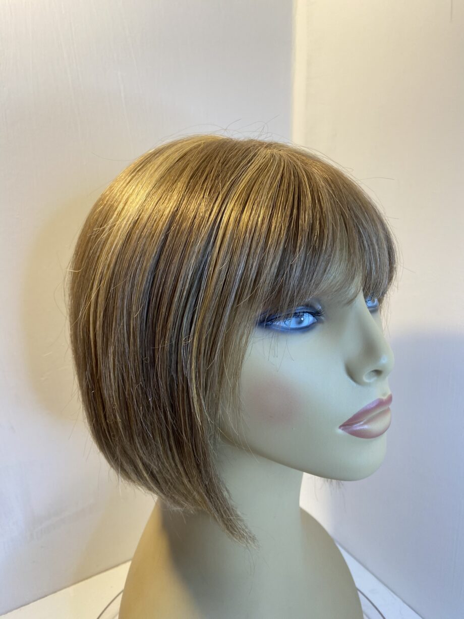 Amore soft cap blonde wig. Blms610