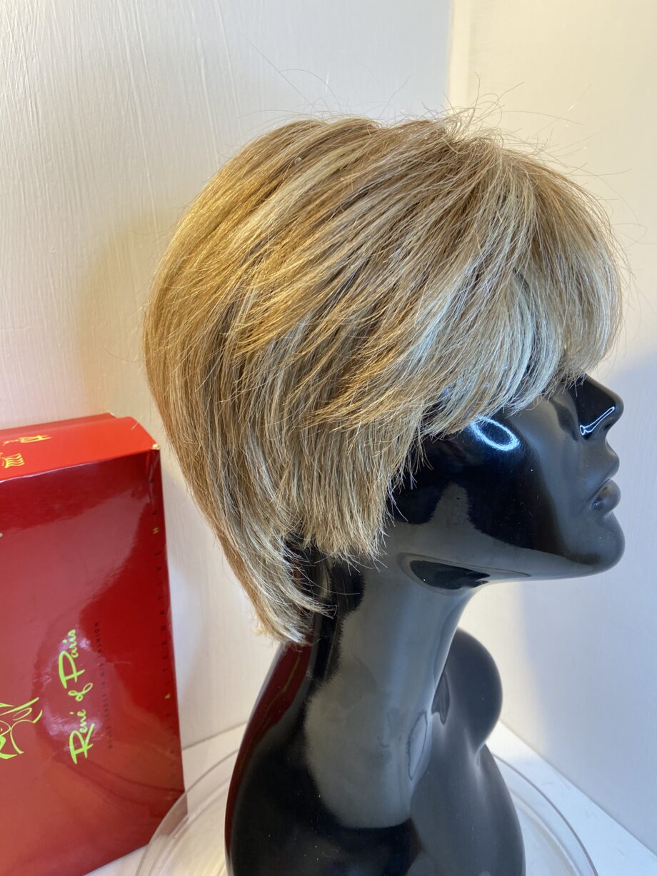 Short blonde Rene of Paris collection. Bblss344
