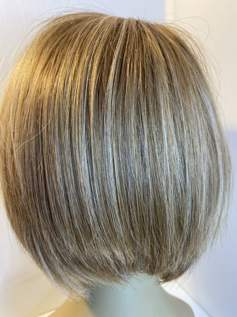 Soft cap blonde wig. Blms615