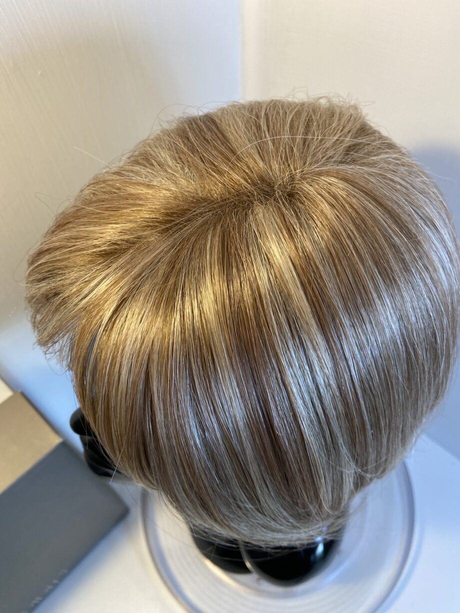 Strawberry glow inspired collection wig. Bblms330