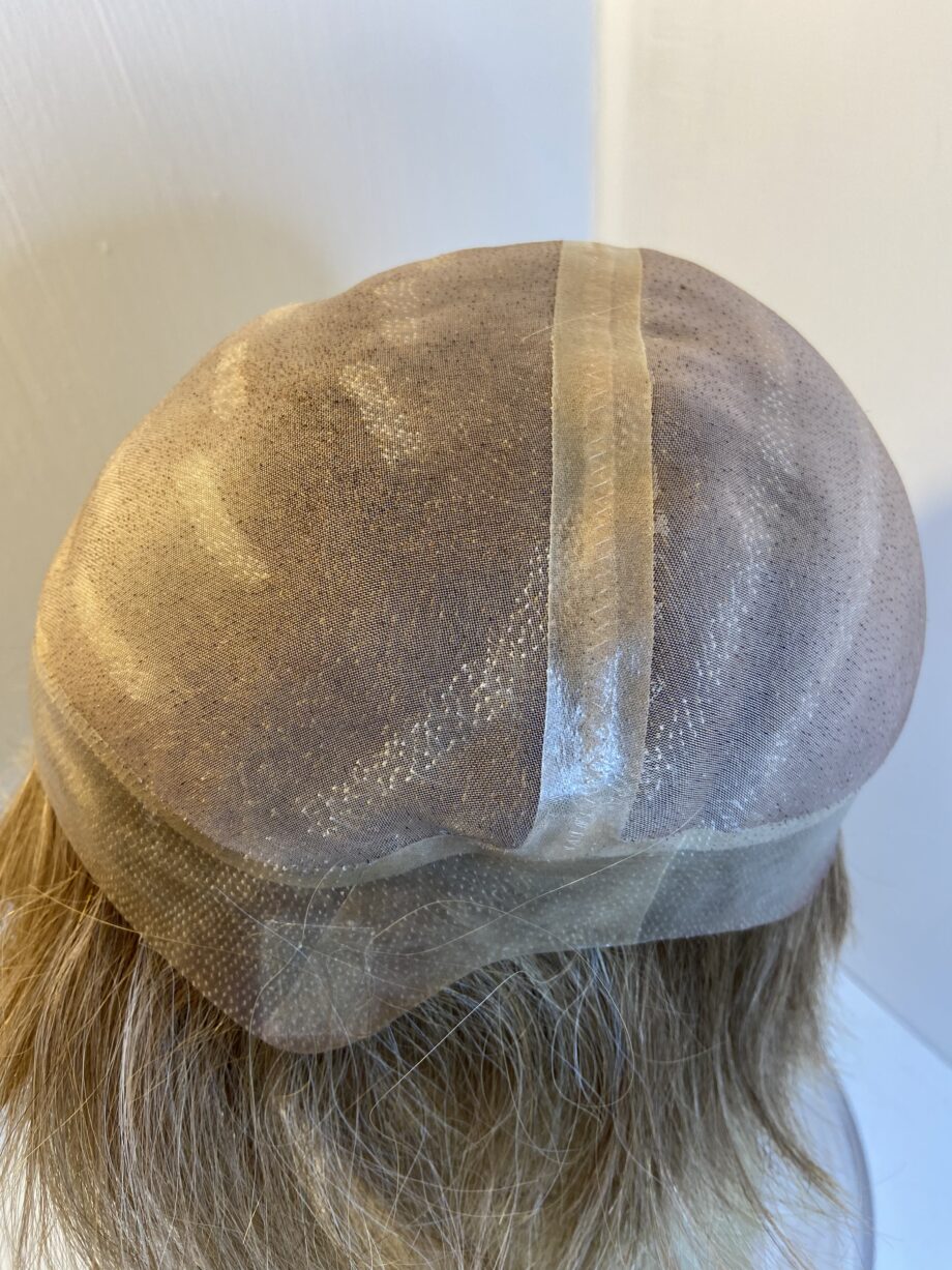 Soft cap blonde wig. Blms615