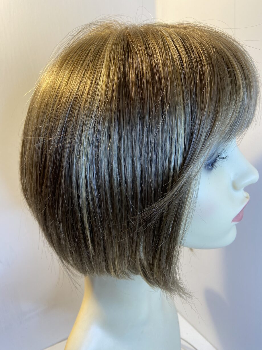 Amore light brown /blonde soft cap  highlighted wig. Blms611