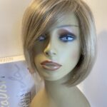 Light blonde hairworld wig. Bblms331