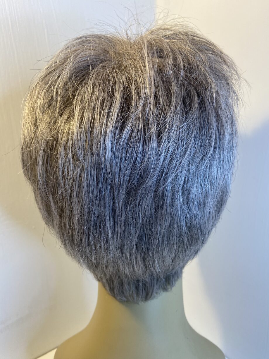 Stylish salt and pepper Noriko wig. Gss541