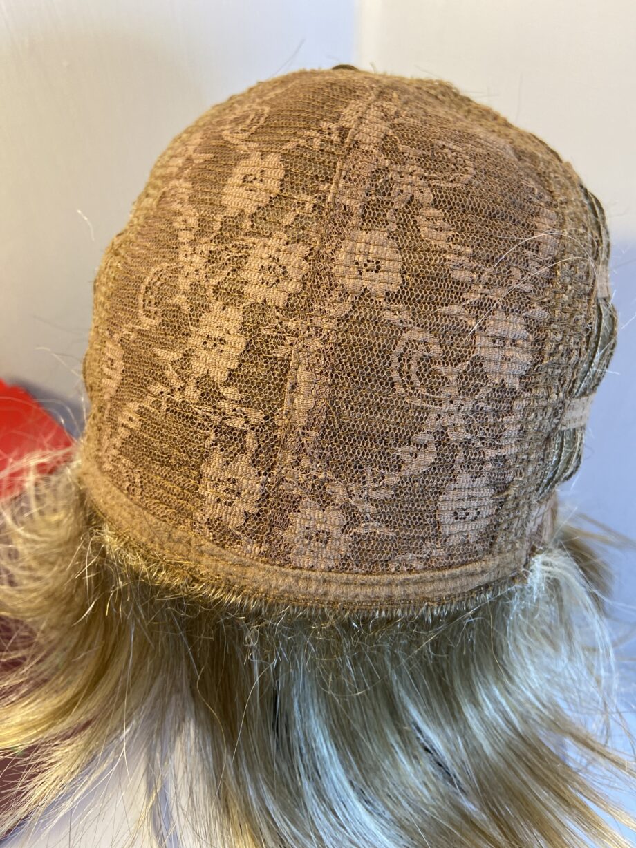 Rene of Paris creamy toffee blonde wig. Bblss333