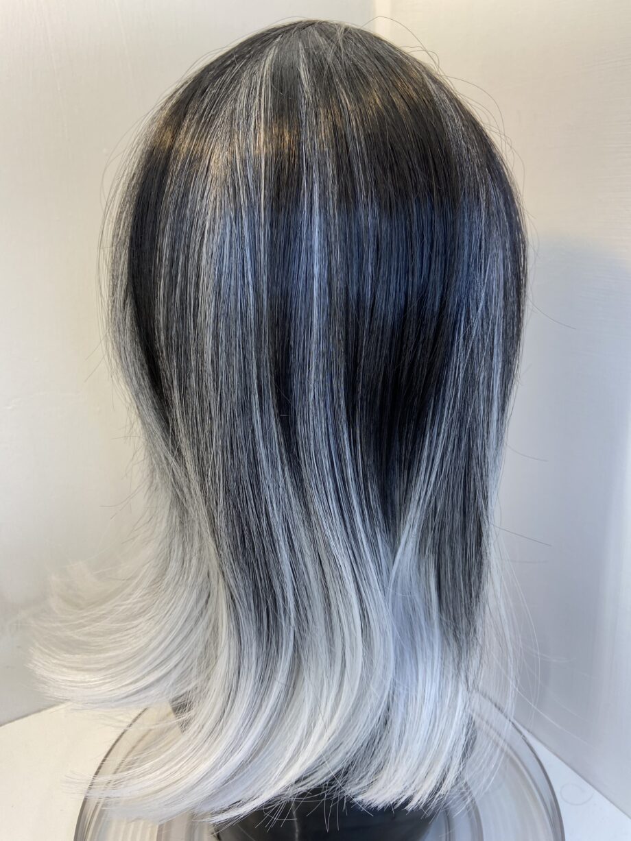 New Black white long soft cap wig. Bwls905