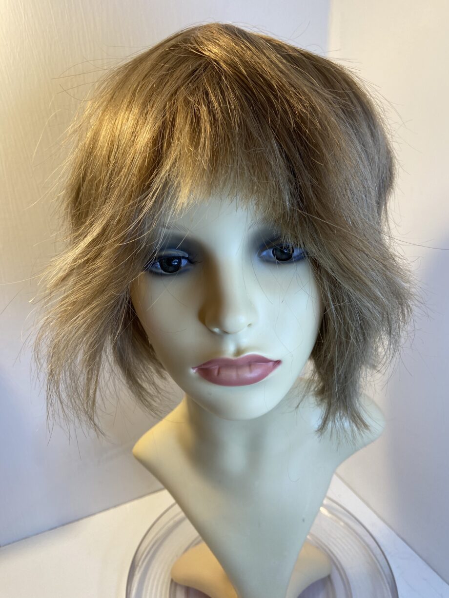 Funky soft highlighted soft cap  wig. Brmw616