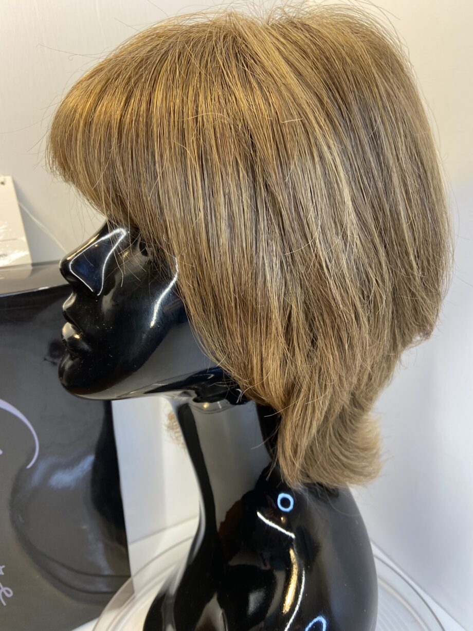 Rene of Paris marble brown boxed wig. Bbrms351