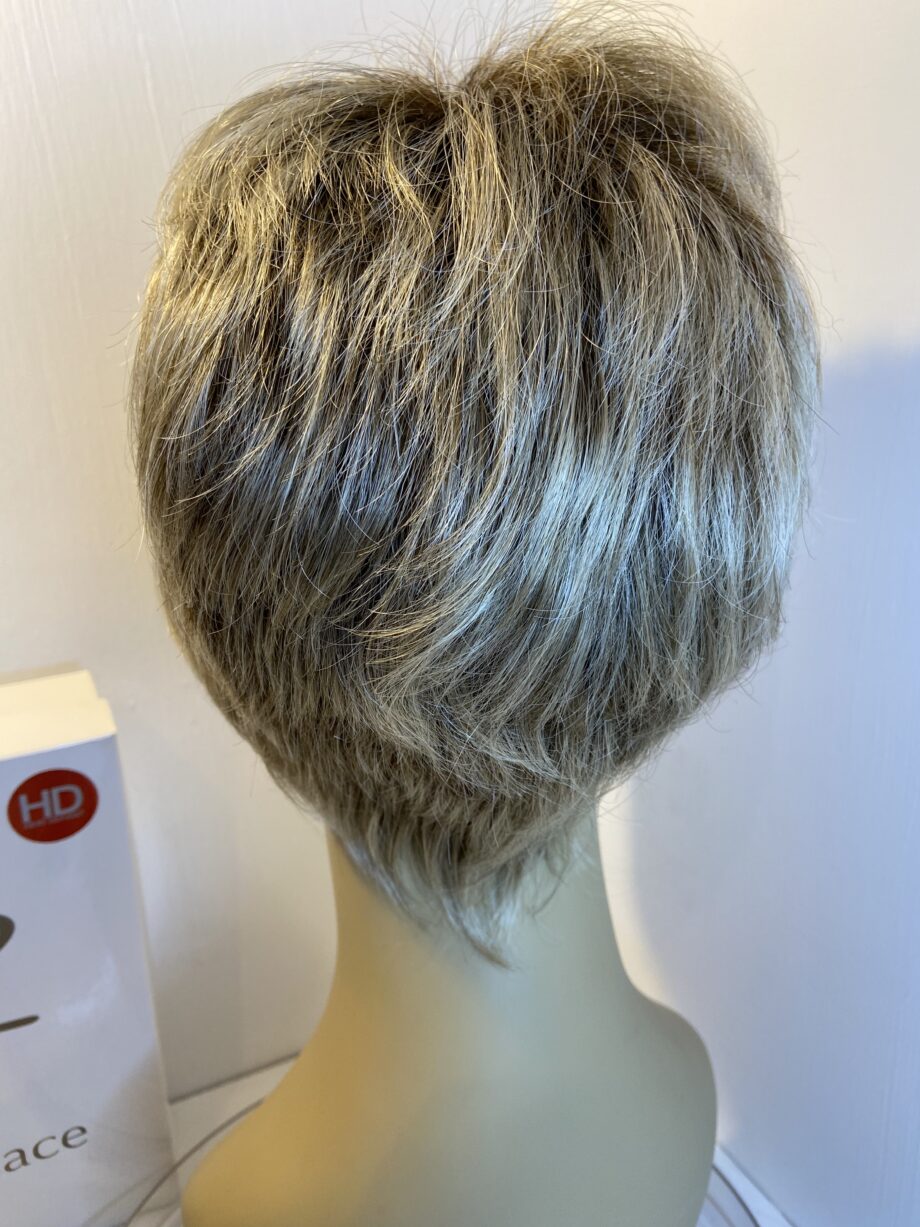 New Ellen Wille soft cap rooted blonde wig. Bblss337