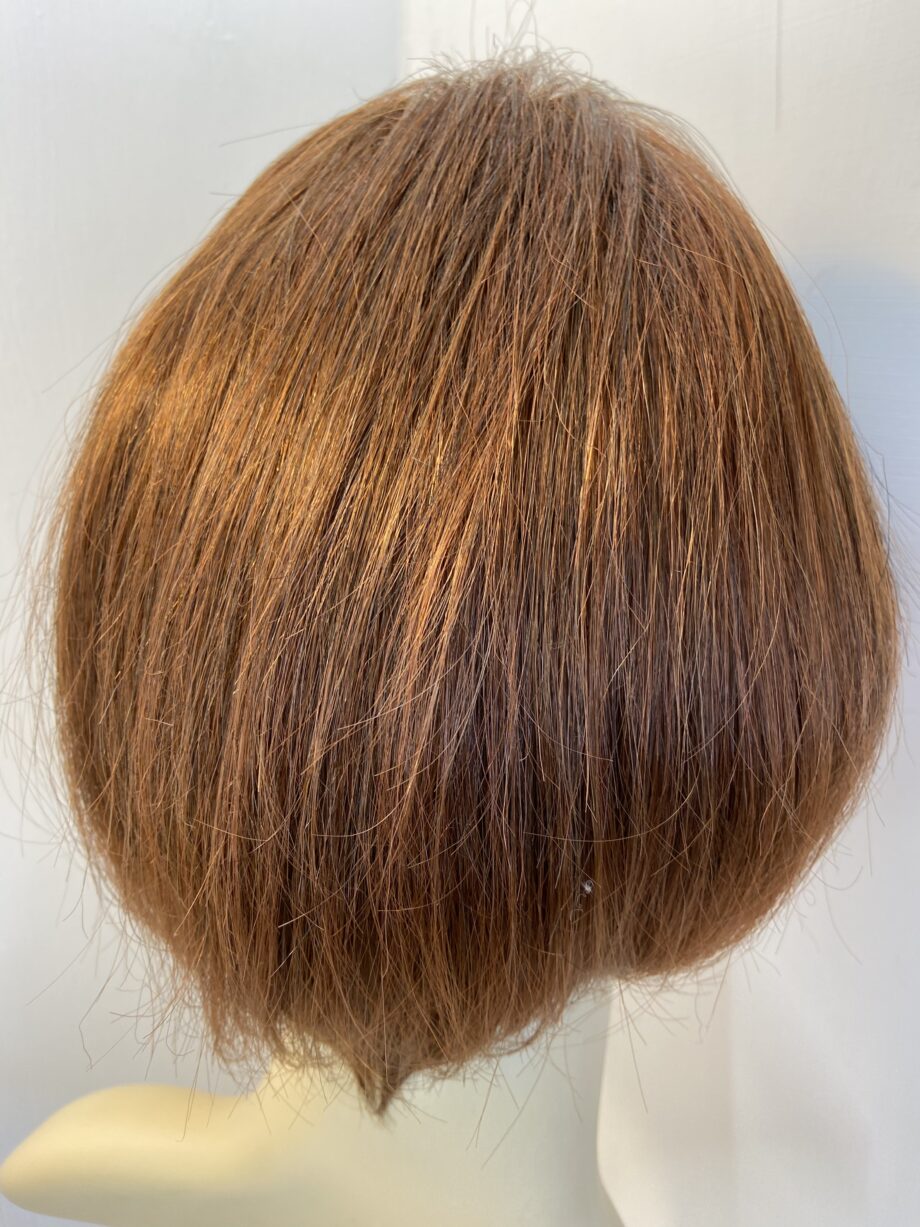 Beautiful shiny red wig. Rms624