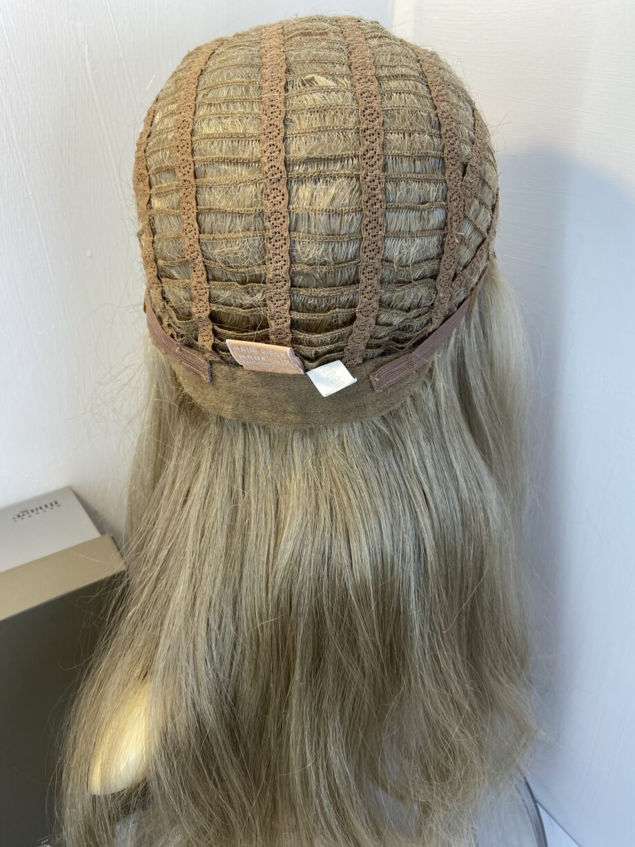 Unique long blonde inspired wig. Bbllw352