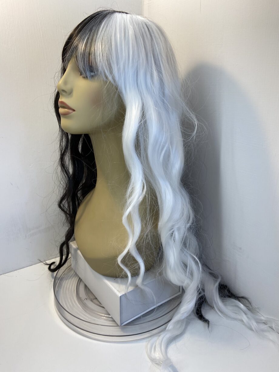 Black white long wavy wig. B/wlw622