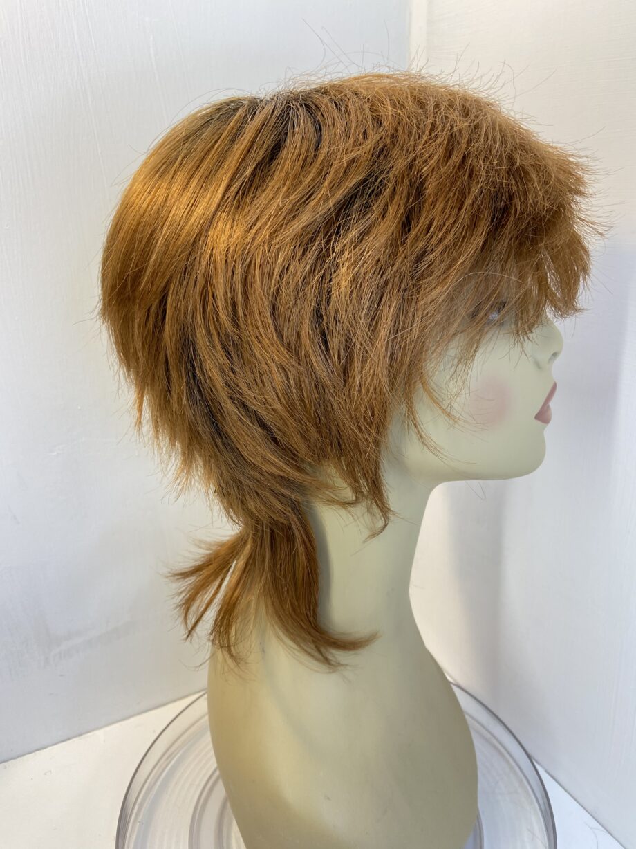 Noriko funky red wig. Brrss315