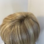 Raquel Welch blonde wig. Blms326