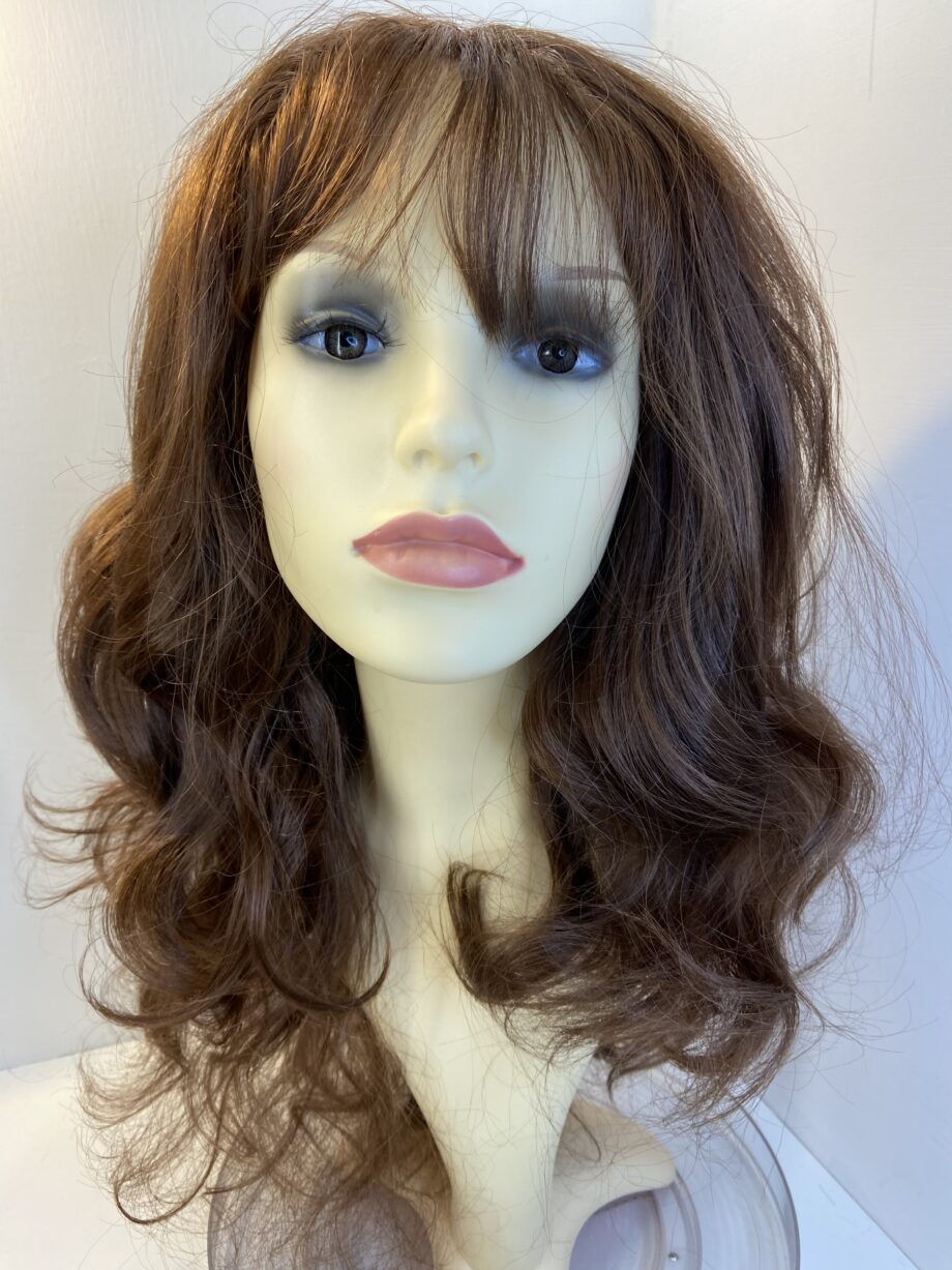 New long curly brown wig. Brlc556