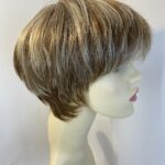 Noriko short blonde highlighted wig. Blss720