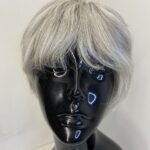 Silver grey short wig. Gss551